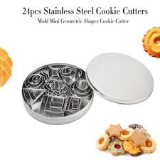 Stainless Steel Cookie Cutter – 12-Piece Baking & DIY Set
